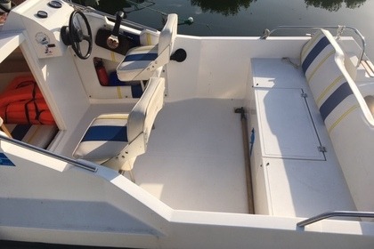 Location Bateau sans permis  Steep 460 Thoissey