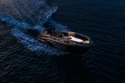 Чартер лодки без лицензии  Nireus Black edition Скиатос