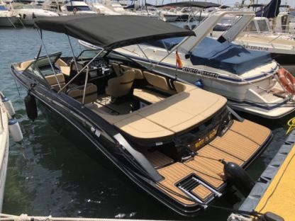 Location Bateau à moteur Sea Ray 210 Spx La Vila Joiosa