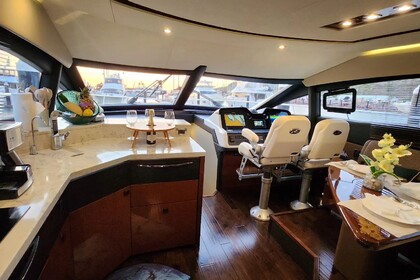 60' SOLEMARE 2017 SEA RAY L590 FLY