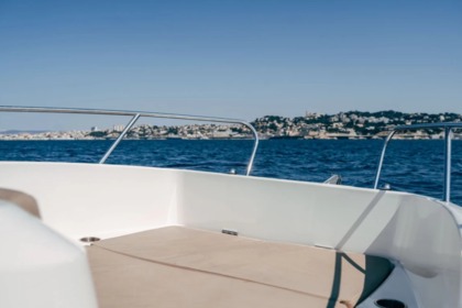 Rental Motorboat Quicksilver Activ 675 Open Marseille