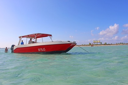 Location Bateau à moteur 4C Vedette Baie Mahault