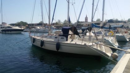 Charter Sailboat Elan 31 S Delfin Zadar