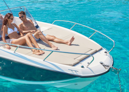 Charter Motorboat Sea Me 675 Activ Sundeck Quicksilver Marseille