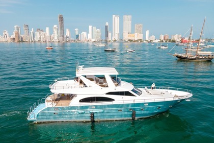 Charter Motor yacht Vtech 2001 Cartagena