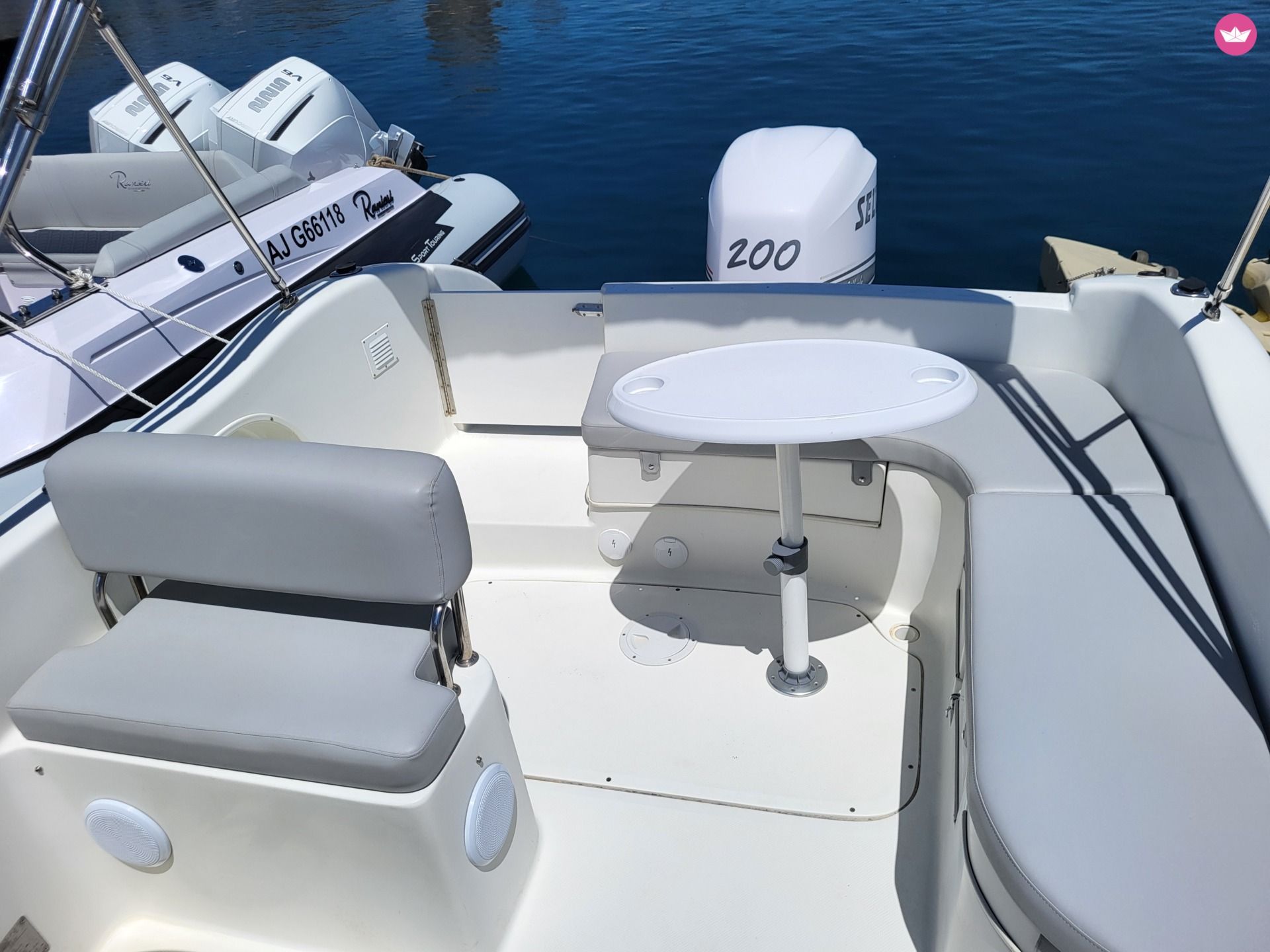Bateau à moteur Selva Marine 660 200cv 5