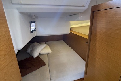 Hyra båt Segelbåt  Sun Odyssey 440 Aten