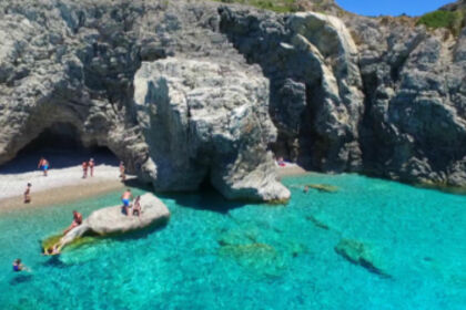 Sea Ray 450 Sundancer (DAILY CRUISES)