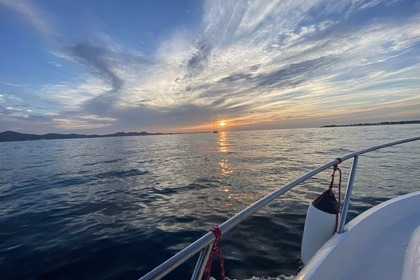 Ocqueteau 645 (4 HOUR TOURS)