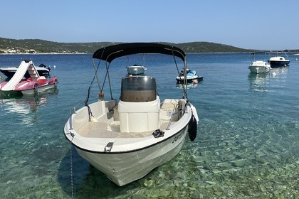 Hire Motorboat Karnic 555 Sevid