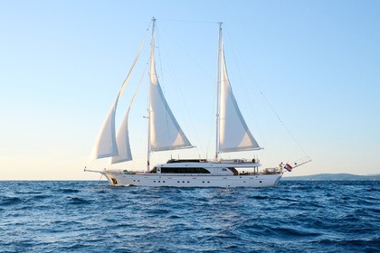 Location Yacht Gulet Love Story Split