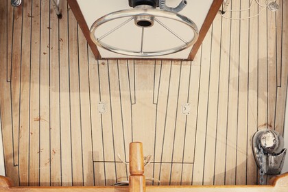 Location Bateau à moteur Customade Gulet Aigion