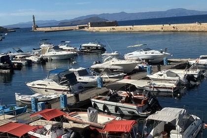 Charter Motorboat Drago 750 Chania