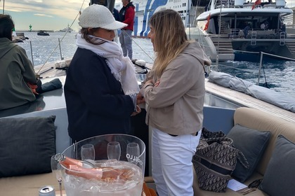 Rental Sailboat MD Technologies srl. Maxi Dolphin 65 Barcelona