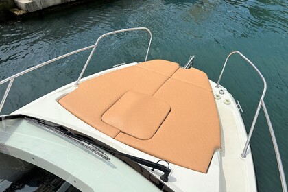 Quicksilver Activ Weekend 695 - brand New 2023!