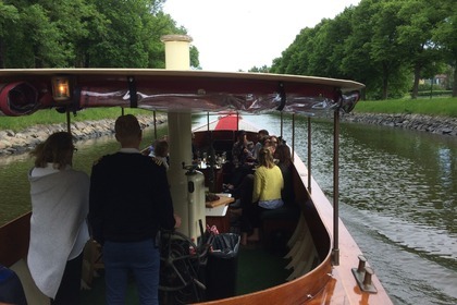 Verhuur Motorboot Custom Classic Boat Stockholm