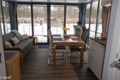 Χαλαρώστε σε αυτό το σκάφος