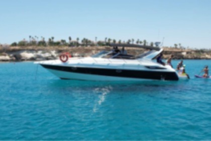 Luxury Yacht Cruiser