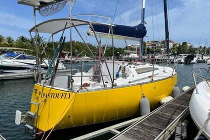 Miete Segelboot Neptune Trident 80 Pointe-à-Pitre