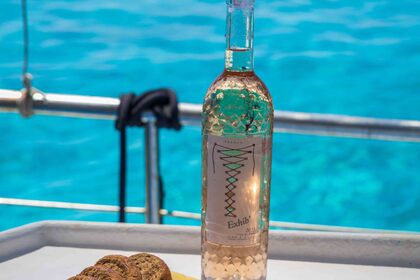 Noleggio Caicco GREEK TRADITIONAL WOODEN BOAT TRADITIONAL GREEK BOAT Paroikia