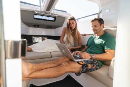 Vice Nomad - Axopar 37