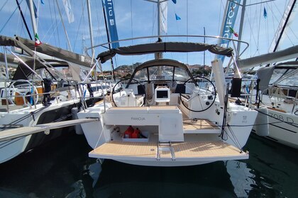 Noleggio Barca a vela Dufour Dufour 412 Grand Large Porto Rotondo