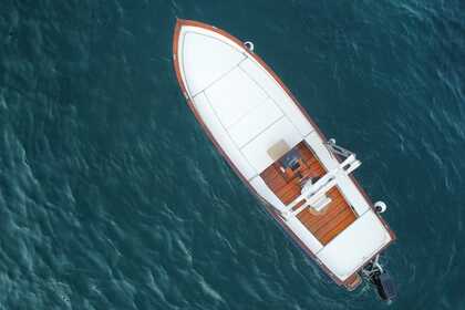 Hire Motorboat Gozzo sorrentino Lancia sorrentina Maiori