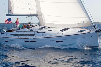 Charter Sailboat Jeanneau Sun Odyssey 479 - 4 cab. Rogoznica