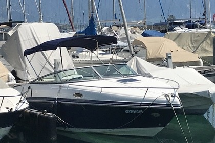 Charter Motorboat Rinker 246 Cabin Vevey