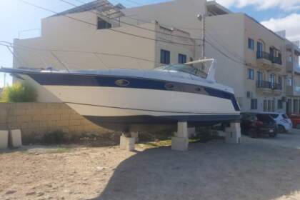 Charter Motorboat Malta on board boat tour Cospicua