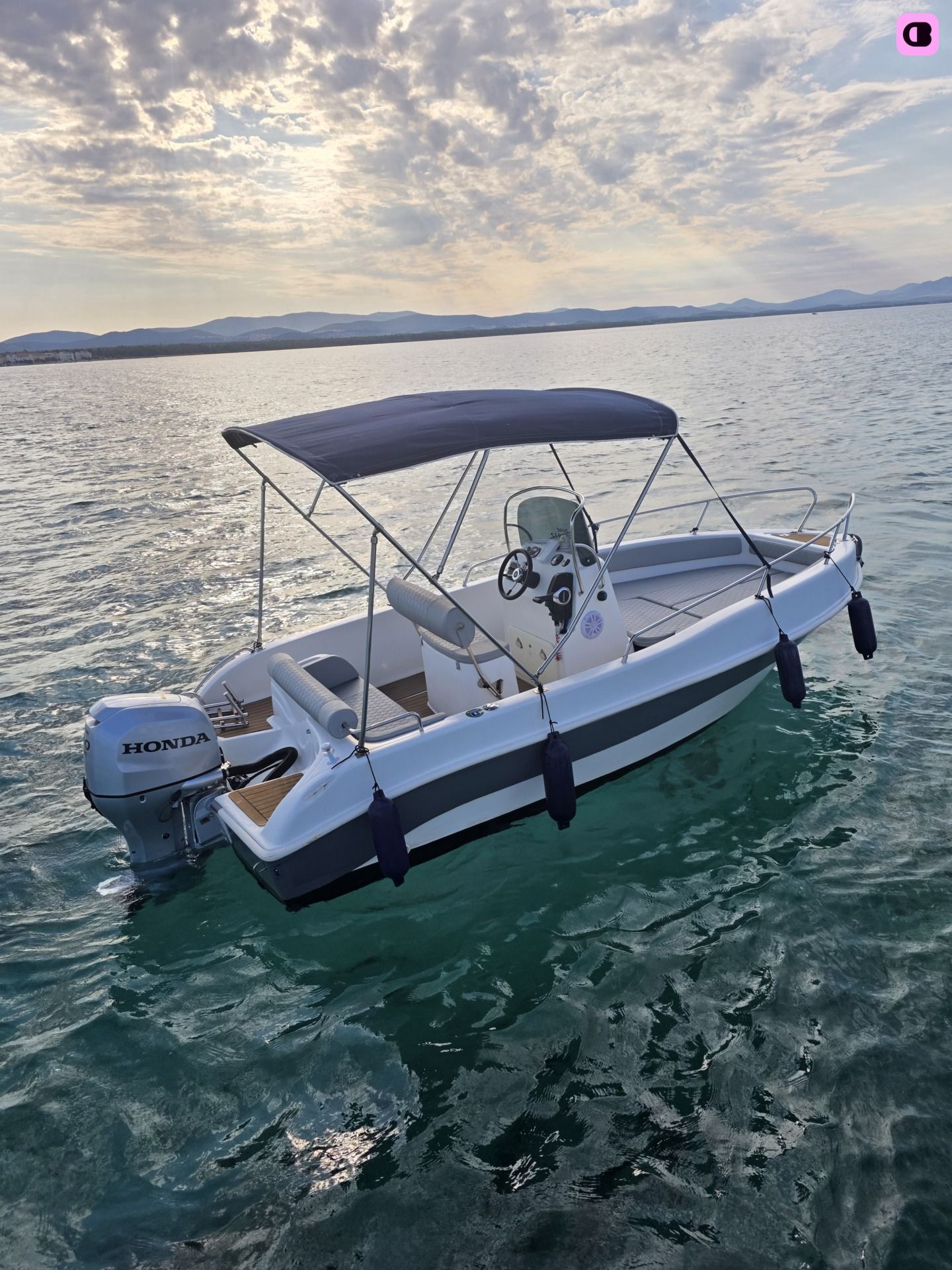 Bateau à moteur Blueline Sea Gost 550 Open 100cv