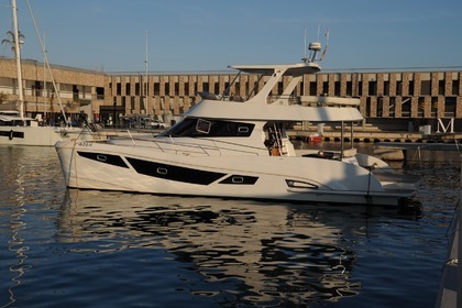 Charter Catamaran Flashcat 47 Mahón