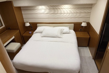 Verhuur Motorboot Apreamare Maestro 65 Napels