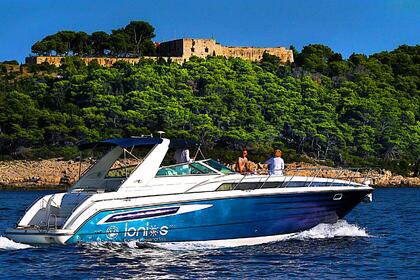 Hire Motorboat BAYLINER AVANTTI 40 Tribunj