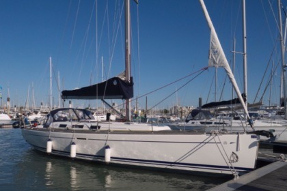 Charter Sailboat Dufour Dufour 44 Performance Lorient