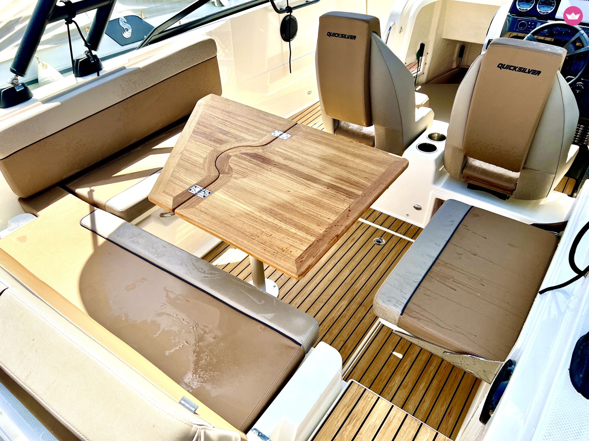Bateau à moteur Quicksilver QUICKSILVER ACTIV 675 Bowraider 200CV 200cv 8