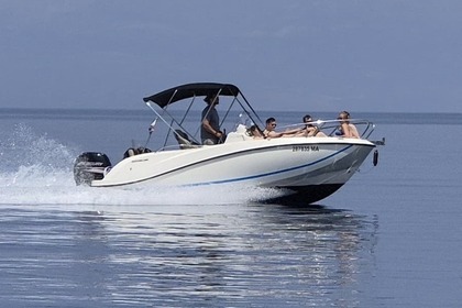 Location Bateau à moteur Quicksilver 605 open activ Makarska