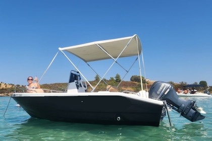 Location Bateau à moteur Unique boars Shark Vourvourou