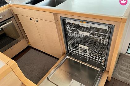 Lagoon 560 à Hyères