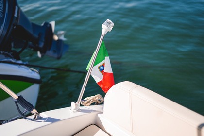 "Malibu" California 5.7 con Yamaha