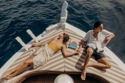 Multi-Day Sailing Charter aboard Kymatia