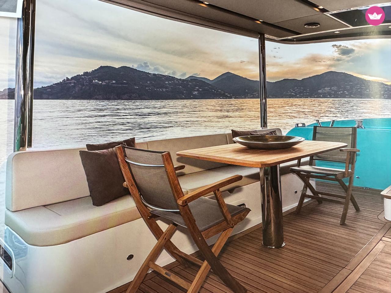 Yacht Navetta Absolute 1800cv 6