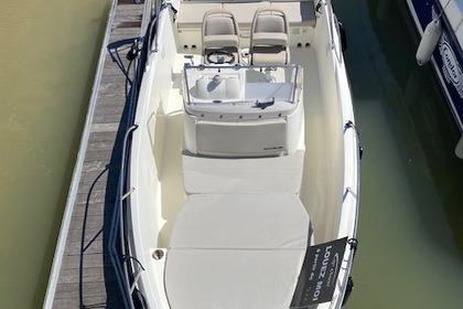 Quicksilver Activ 675 Open