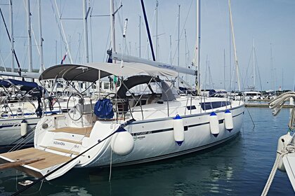 Hire Sailboat BAVARIA CRUISER 46 Marina Novi