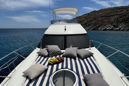 Hire Motorboat Cranchi 40 Fly Athens