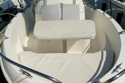 Location Bateau à moteur Jeanneau Cap Camarat 545 Palavas-les-Flots