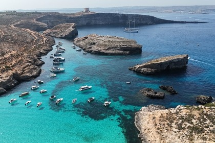 2, 3 or 4-Hour Blue Lagoon Private Boat Adventure