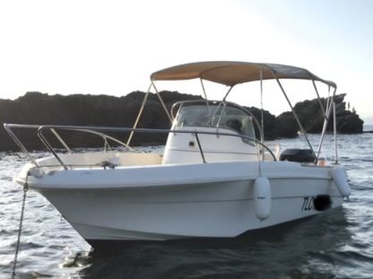 Charter Motorboat Jeanneau Cap Camarat 545 Six-Fours-les-Plages