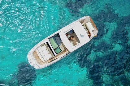 Miete Motorboot Sea Ray sundancer 320 Ibiza