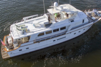 Hire Motor yacht Defever Custom Motor Yacht Tampa